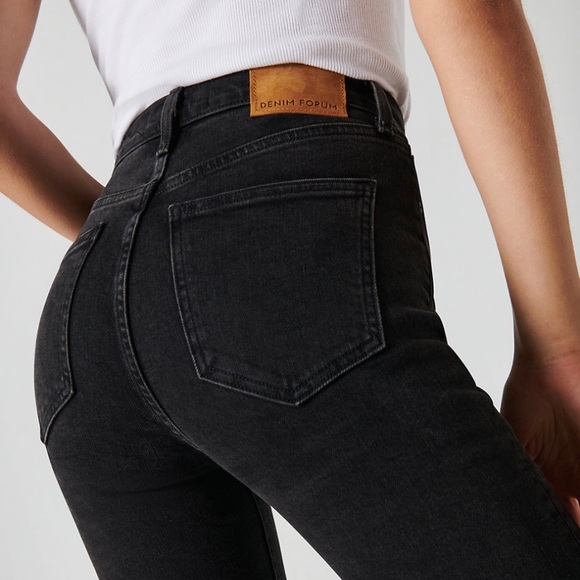 Aritzia Denim Forum Yoko Jeans - Picture 3 of 3